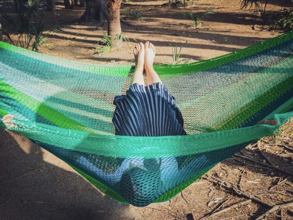 Position en horizontal pour dormir dans un hamac. (Photo prise au Chiapas, Mexique). Hamac XL Esperanza